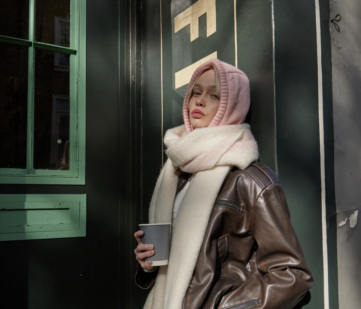 Chunky Scarf Feminine Styling: 10 Inspiring Ideas for Chic Looks